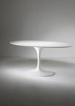 Compasso - "Tulip" Oval Table by Eero Saarinen